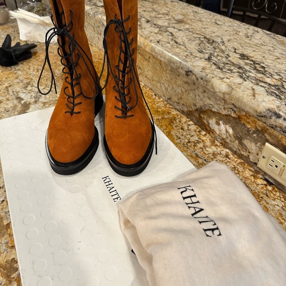 Khaite Conley Boot- Size 40, Color-Caramel NEW WITH BOX - Picture 6 of 7